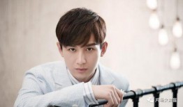 演员成毅最新爆料图片视频,揭秘幕后故事，精彩瞬间尽收眼底